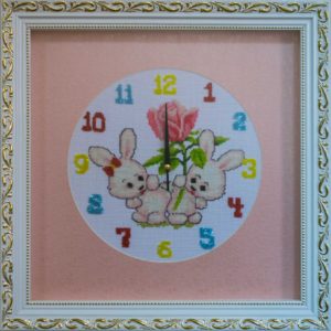 CSI 101 Cross stitched Pink Bunnies Clock