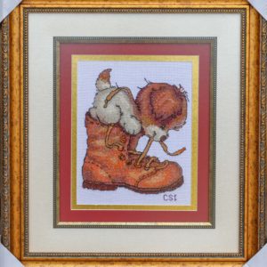 CSI 220 Cross stitched Puppy in a Boot