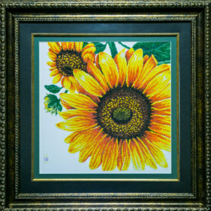 CSI 800 Cross stitched sunflowers