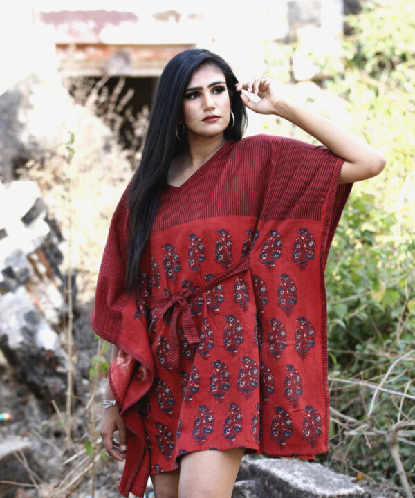 Red Handwoven Cotton Linen Short Handprinted Caftan 2